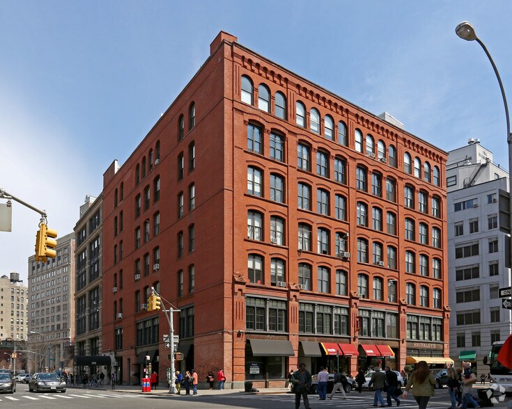 199 Lafayette St, New York, NY à louer - Photo de l’immeuble – Image 1 sur 16