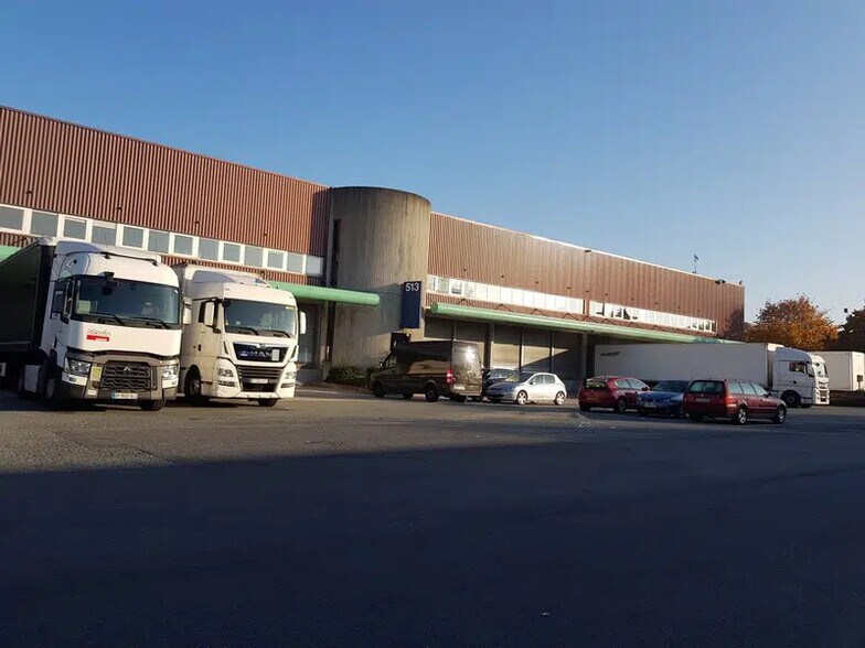 Industriel/Logistique dans Combs-la-Ville à louer - Photo de l’immeuble – Image 3 sur 5