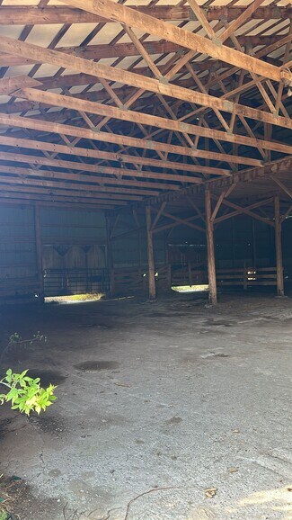 Plus de détails pour 7076 5th Side Rd, Innisfil, ON - Industriel/Logistique à louer