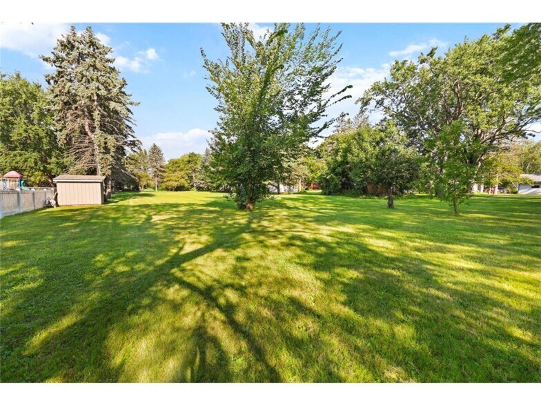 200 Sartell W st, Sartell, MN à vendre - Autre – Image 2 sur 27