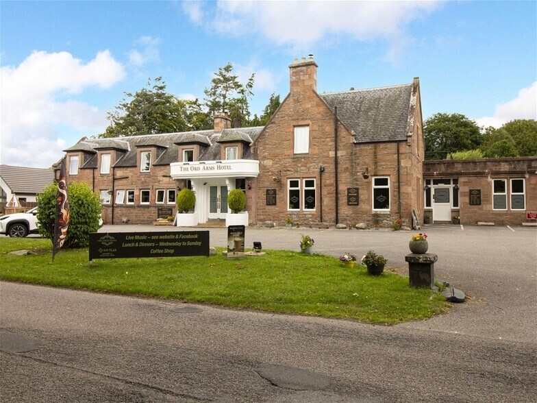 Ord Arms Hotel, Muir Of Ord à vendre - Photo principale – Image 1 sur 34