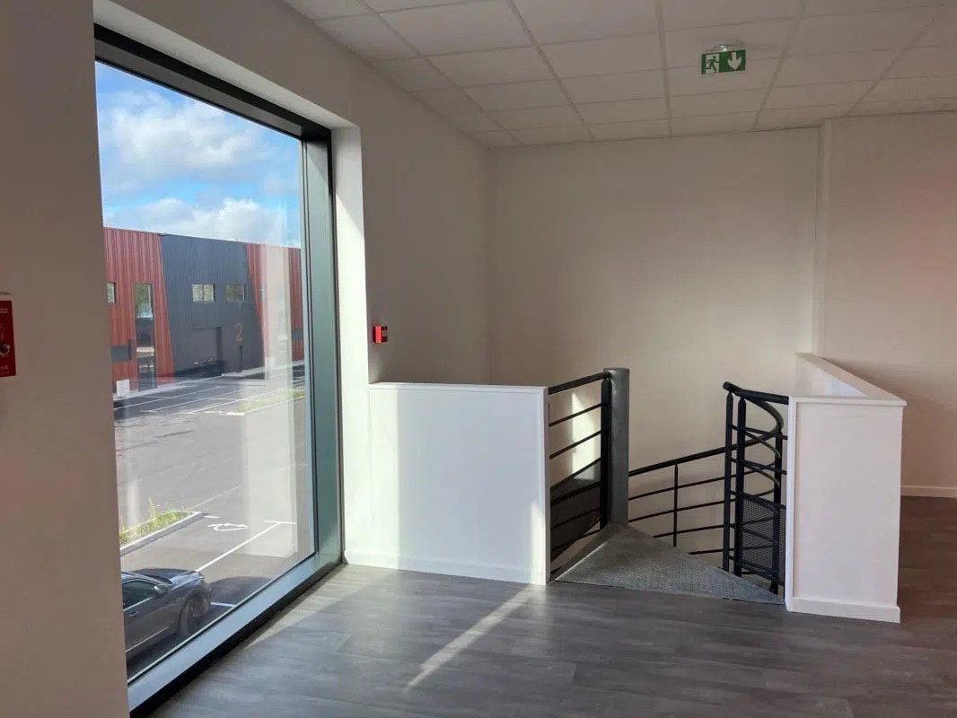 6 Avenue Du Vert Galant, SAINT-OUEN-L'AUMONE à louer Photo intérieure– Image 1 sur 4