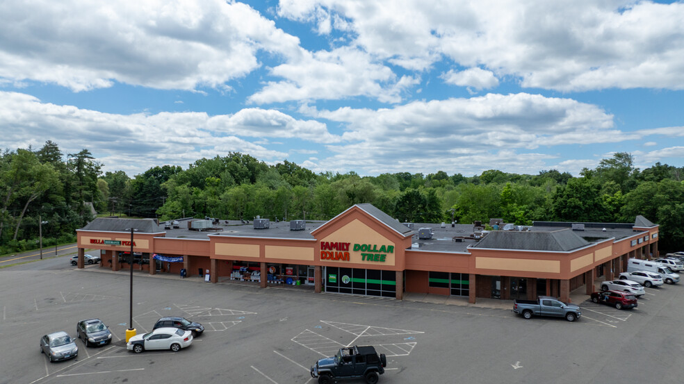 41-67 Chamberlain Hwy, Berlin, CT à louer - Photo de l’immeuble – Image 1 sur 26