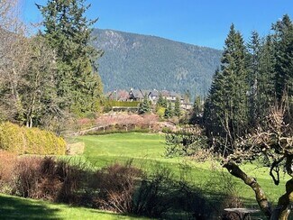 Plus de détails pour 460 Southborough Dr, West Vancouver, BC - Terrain à vendre