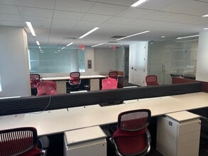 546 Fifth Ave, New York, NY à louer Photo intérieure– Image 2 sur 4