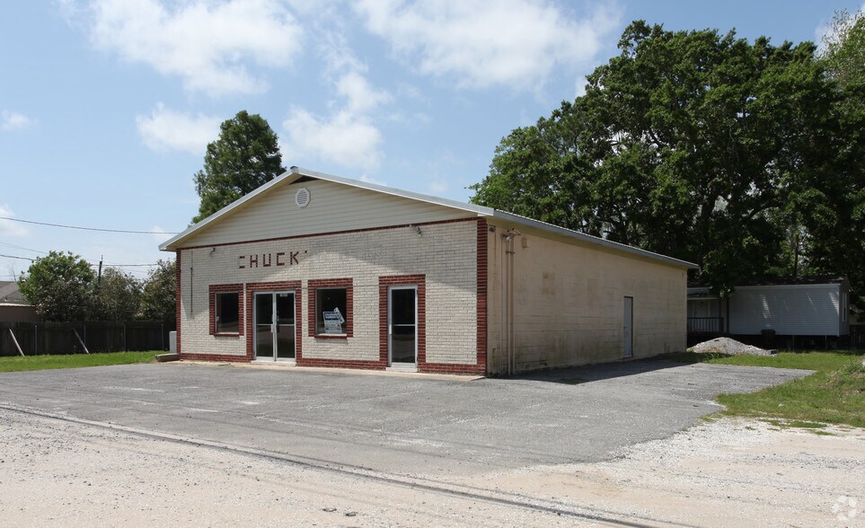 10854 Hwy 23, Belle Chasse, LA à louer - Photo de l’immeuble – Image 3 sur 6