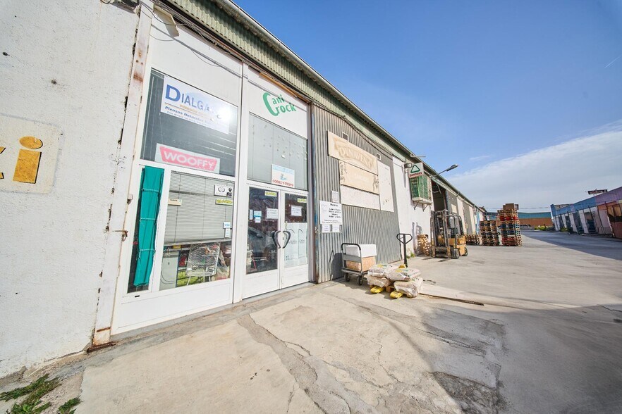 Industriel/Logistique dans Atarfe à vendre - Photo de l’immeuble – Image 3 sur 39