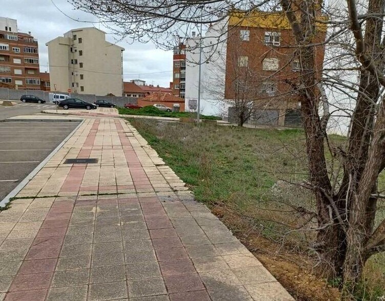 Oeste Leon, Eras de, León, León à vendre - Photo principale – Image 2 sur 5