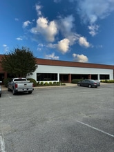 2500 Almeda Ave, Norfolk, VA à louer Photo intérieure– Image 1 sur 8