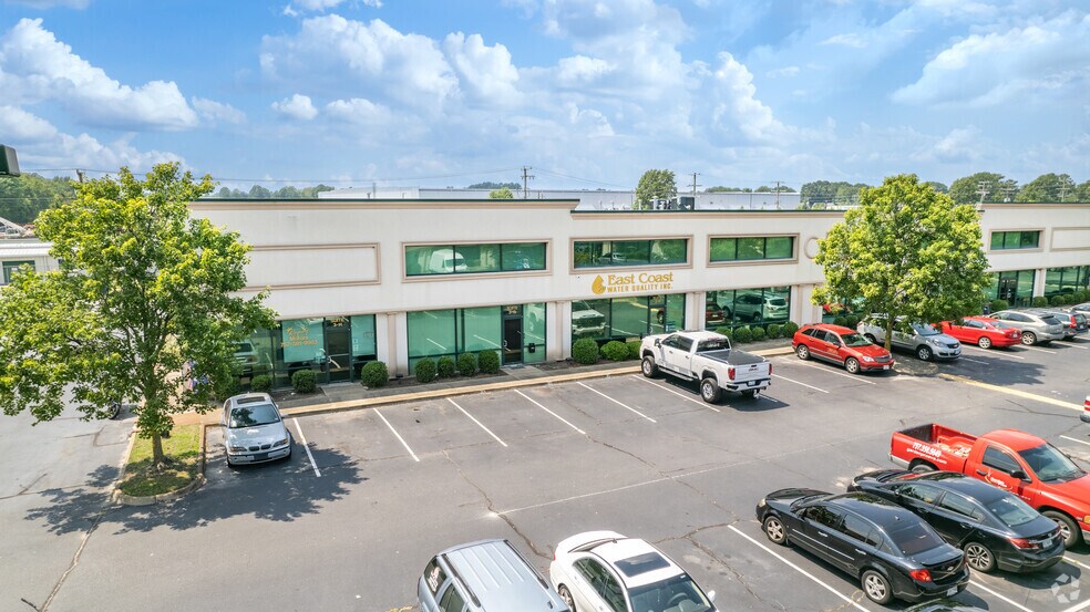 3303 Airline Blvd, Portsmouth, VA à vendre - Photo de l’immeuble – Image 2 sur 22