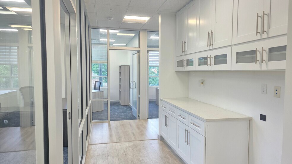 3851 Duluth Park Ln NW, Duluth, GA à vendre - Photo de l’immeuble – Image 2 sur 66