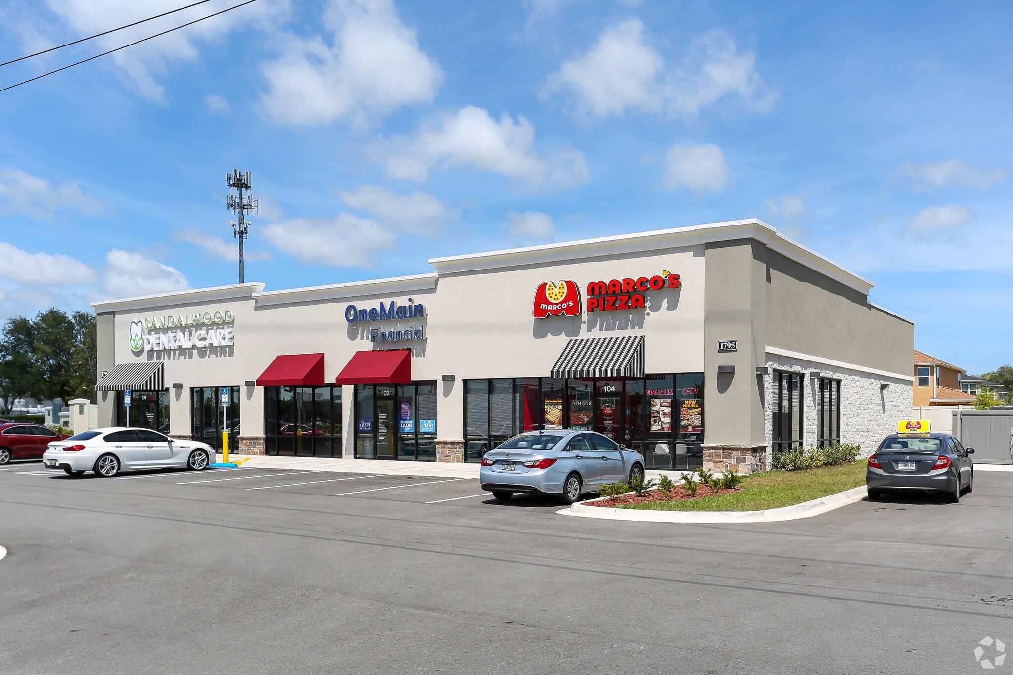 1795 Kernan Blvd S, Jacksonville, FL à louer Photo de l’immeuble– Image 1 sur 5