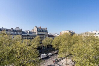 Paris - Vue aérienne  vue de carte