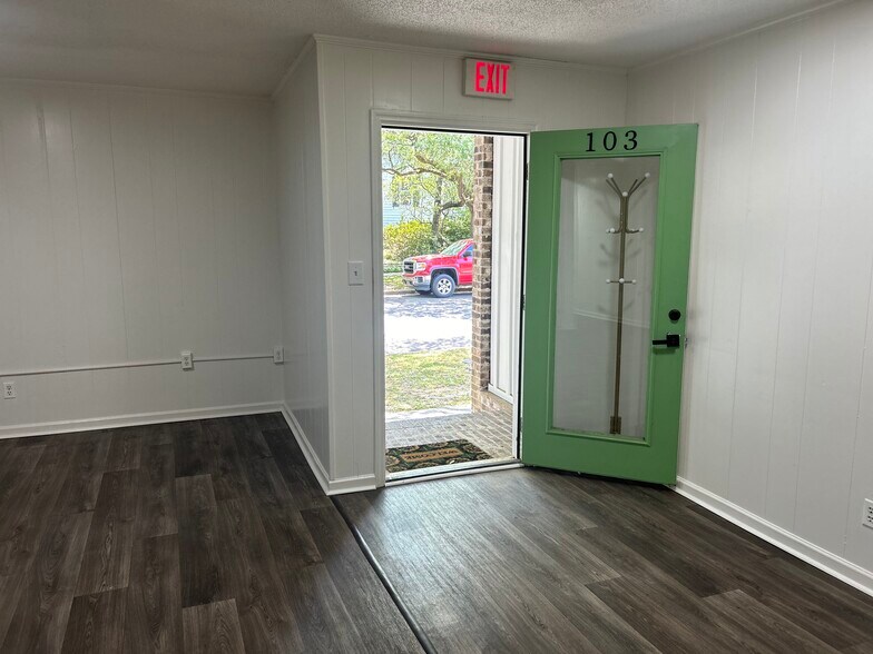 103 Queen St, Georgetown, SC à louer - Photo de l’immeuble – Image 2 sur 28