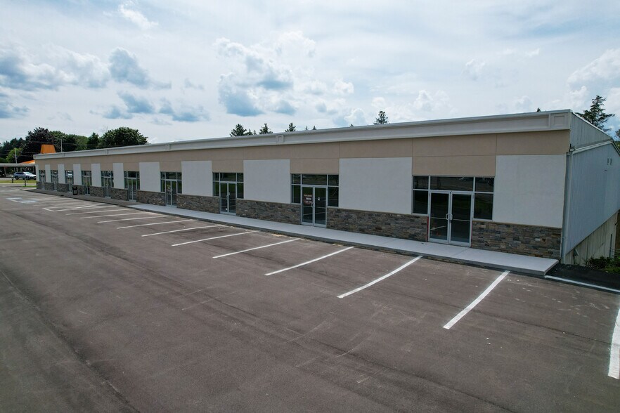 3505 NY-281, Cortland, NY à louer - Photo de l’immeuble – Image 3 sur 10