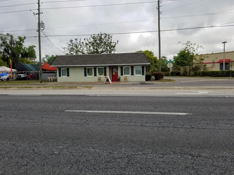 3101 N Orange Blossom Trl, Zellwood, FL à vendre - Photo de l’immeuble – Image 2 sur 57