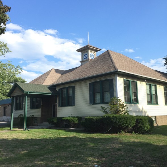 14 School St, Tonawanda, NY à louer - Photo de l’immeuble – Image 1 sur 3