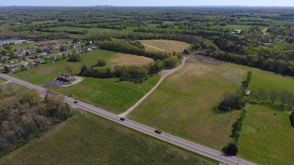 4555 Nashville Hwy, Chapel Hill, TN à vendre - Photo de l’immeuble – Image 3 sur 27