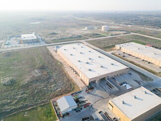 Plus de détails pour 1341 Ranchers Legacy Trl, Fort Worth, TX - Industriel/Logistique à louer