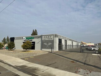 Plus de détails pour 10535 E Stockton Blvd, Elk Grove, CA - Local d'activités à louer