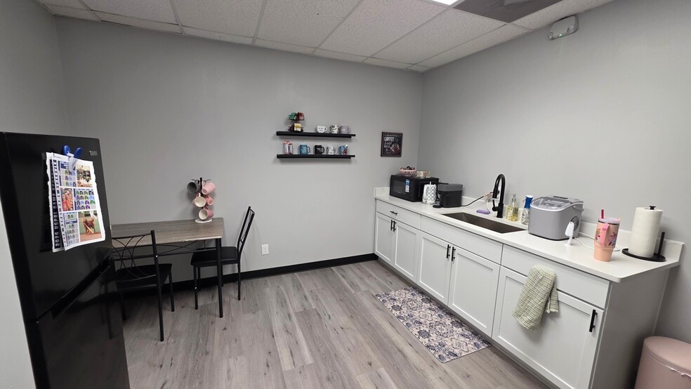 85 N Main St, Mount Clemens, MI à louer - Photo intérieure – Image 3 sur 6
