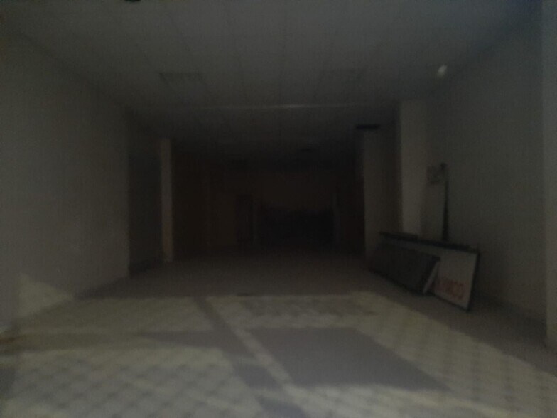 Local commercial dans Cáceres, Cáceres à louer - Photo de l’immeuble – Image 3 sur 3