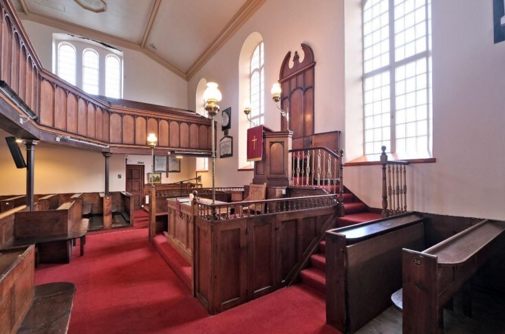 Spécialité dans Alford à vendre - Photo de l’immeuble – Image 2 sur 2