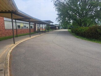 Plus de détails pour 100 Elm St, Owego, NY - Industriel/Logistique à louer