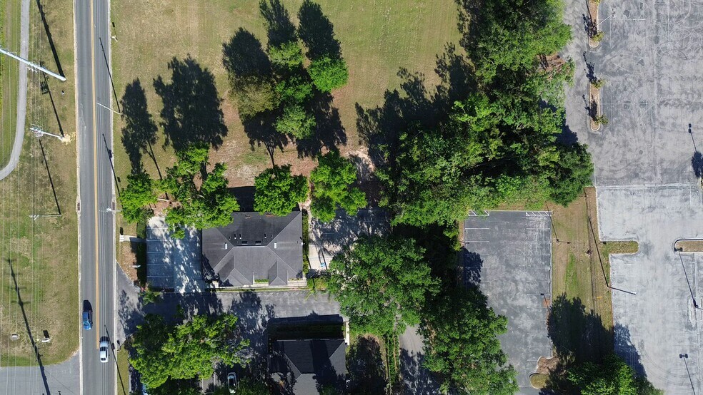 Daughtery Rd, Zephyrhills, FL à vendre - Vidéo sur l’annonce professionnelle – Image 2 sur 33