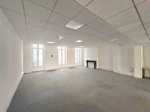29 Rue De La Republique, Marseille à louer Photo intérieure– Image 2 sur 5