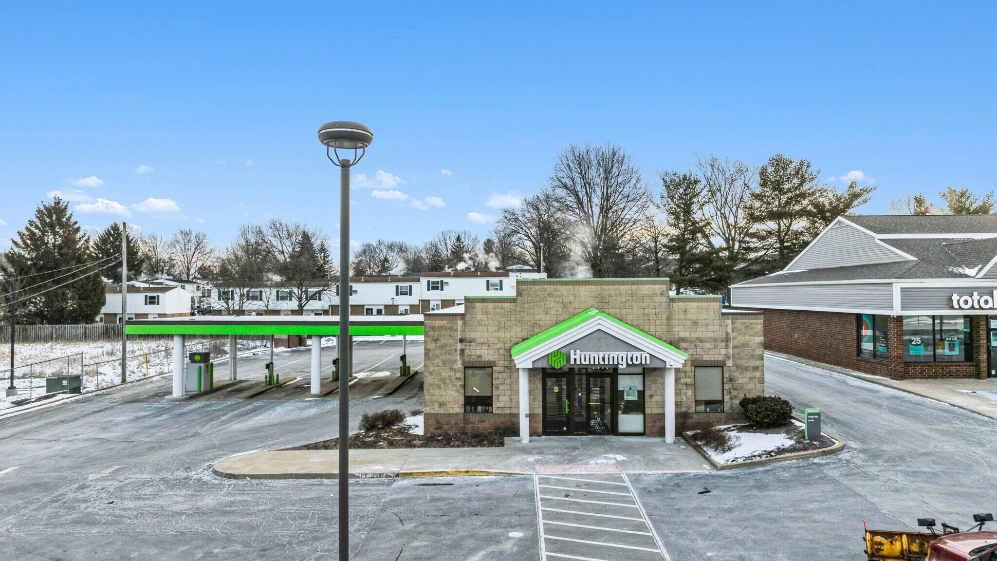 1411 S Arlington Rd, Akron, OH à vendre Photo principale– Image 1 sur 5