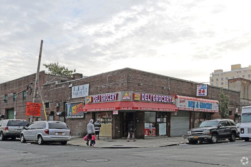 10-01-10-03 40th Ave, Long Island City, NY à louer - Photo de l’immeuble – Image 3 sur 6