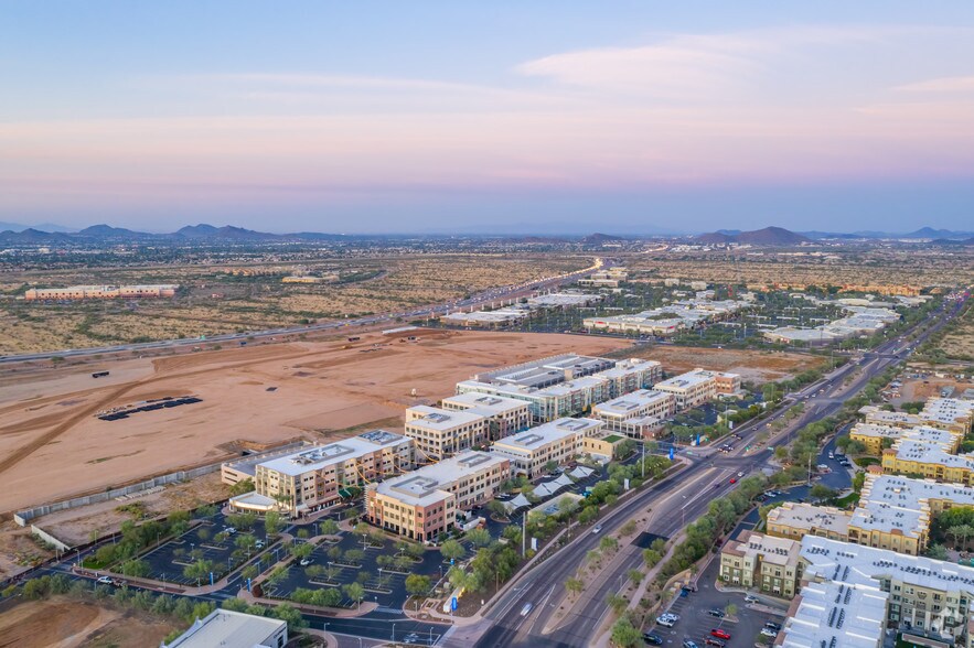 5410 E High St, Phoenix, AZ à louer - Photo de l’immeuble – Image 3 sur 20