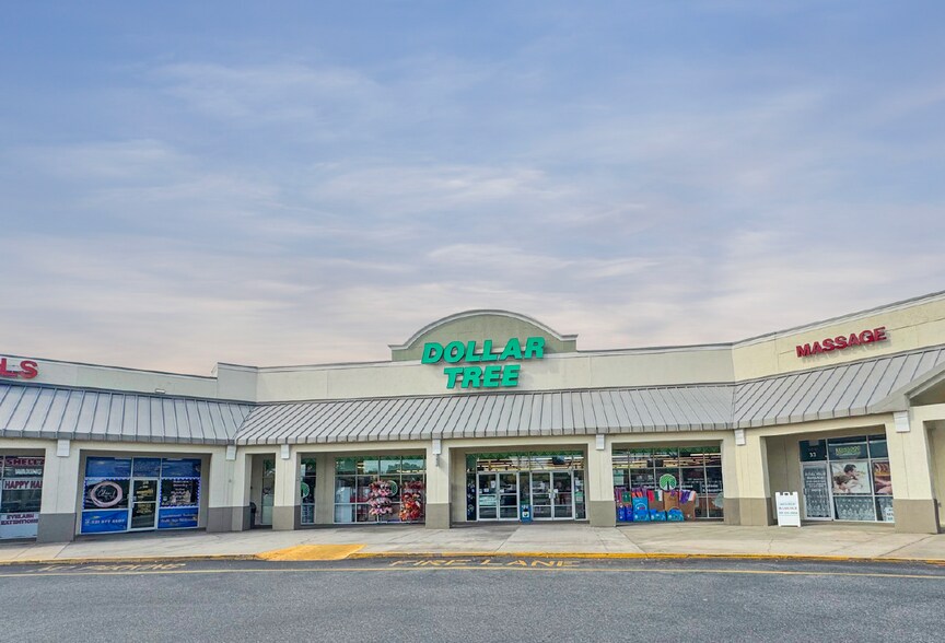1270 N Wickham Rd, Melbourne, FL à louer - Photo de l’immeuble – Image 3 sur 5