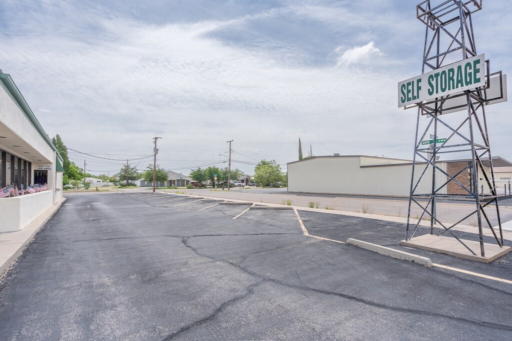 810 S Stockton Ave, Monahans, TX à louer Photo intérieure– Image 1 sur 26