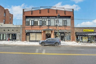 2094 Boston Post Rd, Larchmont, NY à louer Photo de l’immeuble– Image 1 sur 11