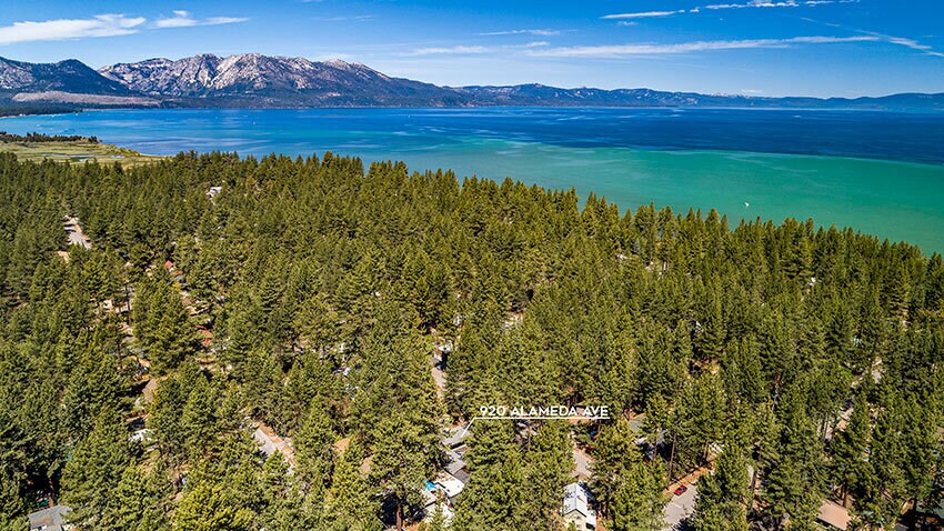 920 Alameda Ave, South Lake Tahoe, CA à vendre - Photo de l’immeuble – Image 2 sur 17