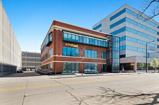 Plus de détails pour 417 Pine St, Green Bay, WI - Bureau à vendre