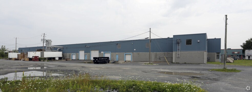 125 Ch Du Tremblay, Boucherville, QC à louer - Photo de l’immeuble – Image 2 sur 2