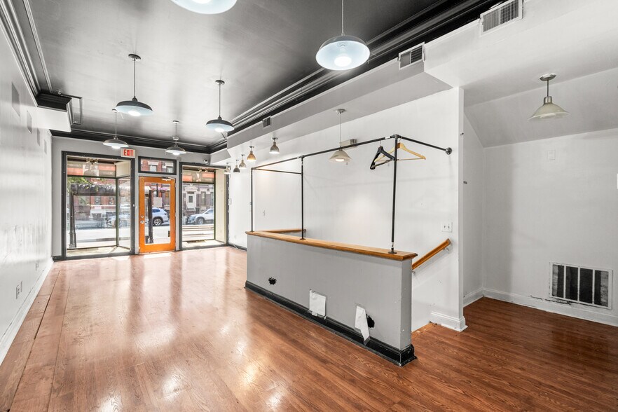 736 Washington St, Hoboken, NJ à louer - Photo de l’immeuble – Image 3 sur 17
