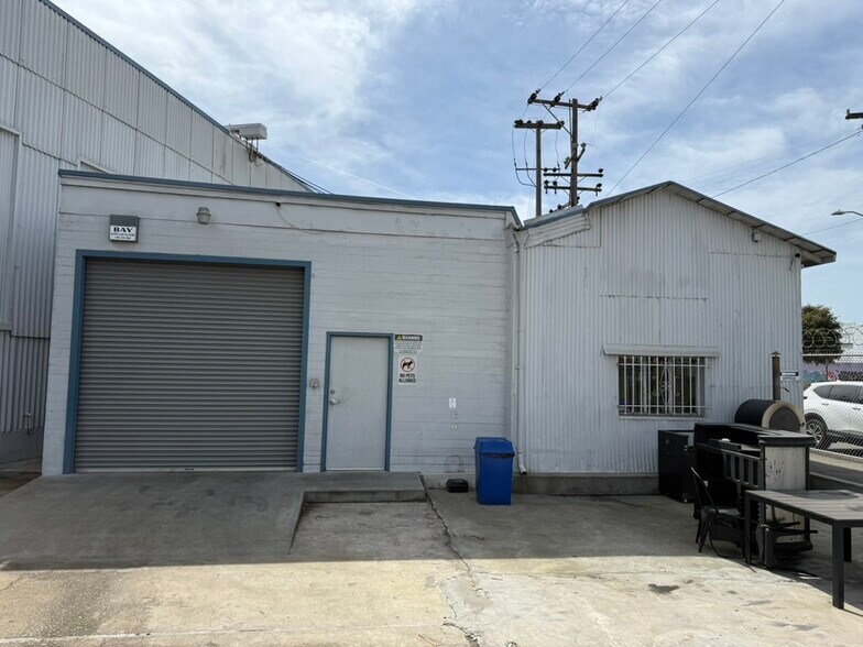 2500 Campbell St, Oakland, CA à louer - Photo de l’immeuble – Image 2 sur 9