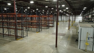 555 Linfoot St, Wauseon, OH à louer Photo intérieure– Image 2 sur 6