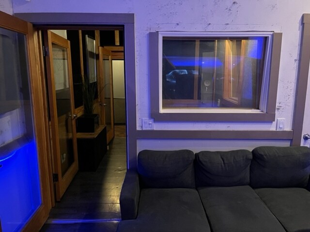 12028 Vose St, North Hollywood, CA à louer Photo intérieure– Image 1 sur 5