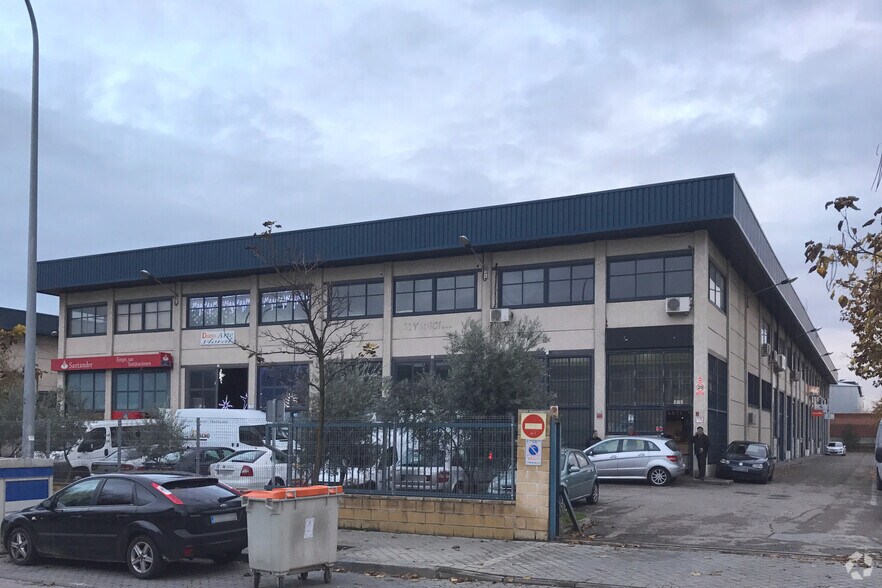 Calle de la Resina, 39, Madrid, Madrid à vendre - Photo de l’immeuble – Image 2 sur 2