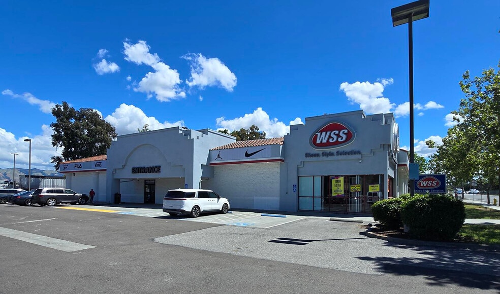 2152 Monterey Hwy, San Jose, CA à louer - Photo principale – Image 1 sur 8