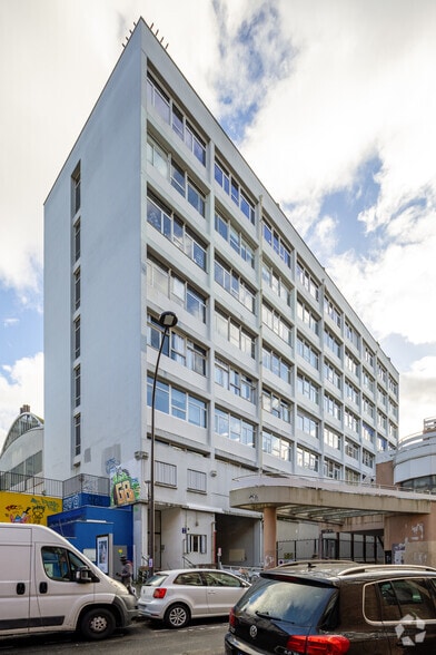 24-32 Rue Des Amandiers, Paris à louer - Photo de l’immeuble – Image 2 sur 4