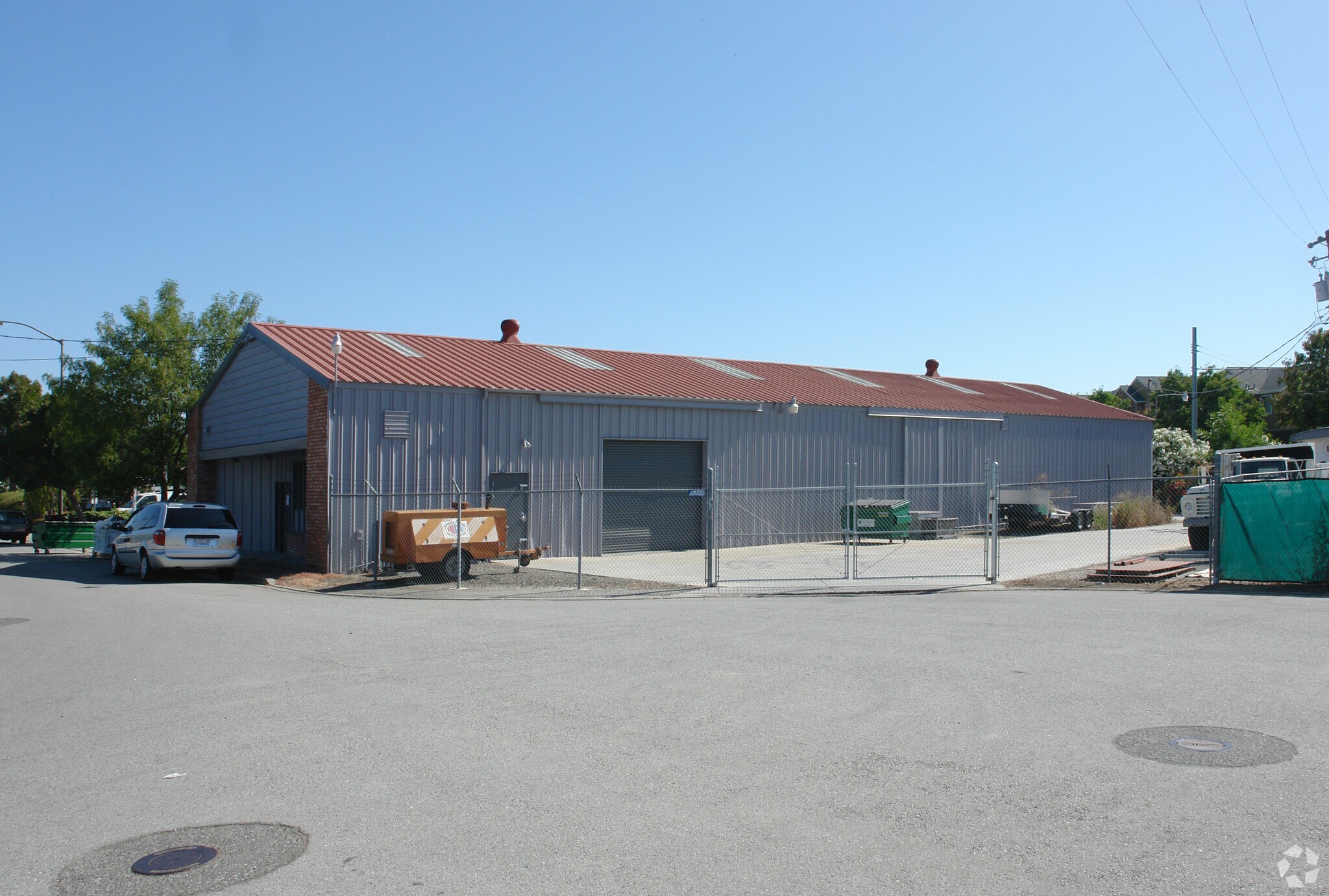 442 Industrial St, Campbell, CA à vendre Photo de l’immeuble– Image 1 sur 7