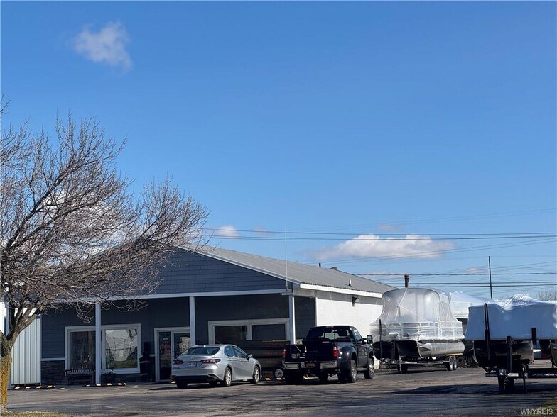 3049 Grand Island Blvd, Grand Island, NY à vendre - Photo de l’immeuble – Image 2 sur 10