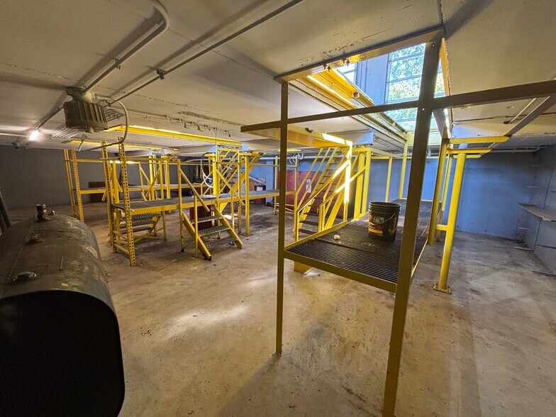 3526 S Main St, Elkhart, IN à louer - Photo de l’immeuble – Image 3 sur 8