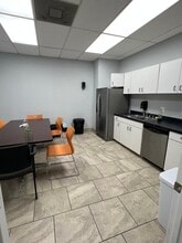 5805 Berry Brook Dr, Houston, TX à louer Photo intérieure– Image 2 sur 6